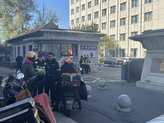 说明: 55861e88b87c9bd0f71612804b5206a7