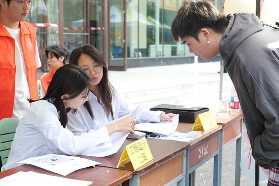 0caa1efa87629a47bc12c145136ae80