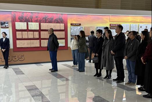 说明: 908f8ec02b989fc8d8be0d35308af0f9