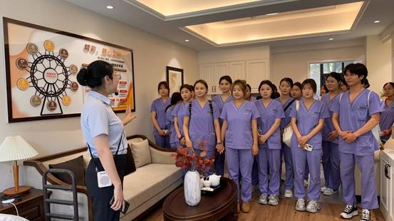 说明: F:/2025.7.4国色天莲/微信图片_20250705225729.jpg微信图片_20250705225729