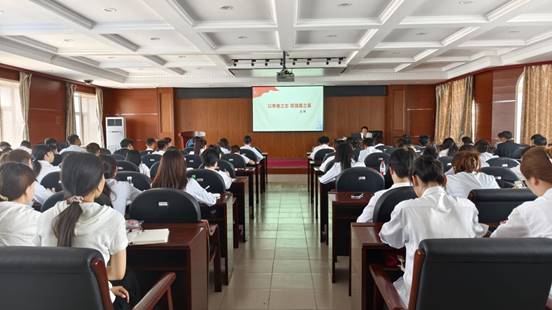 说明: 学员全景