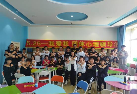 说明: C:\Users\ADMINI~1\AppData\Local\Temp\WeChat Files\af82ec98b6b24f7b7820c3e9516475a.jpg